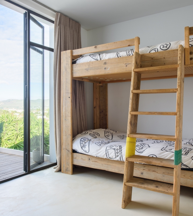 Resa Estates Ibiza te koop sale villa san augustin bunkbed.jpg